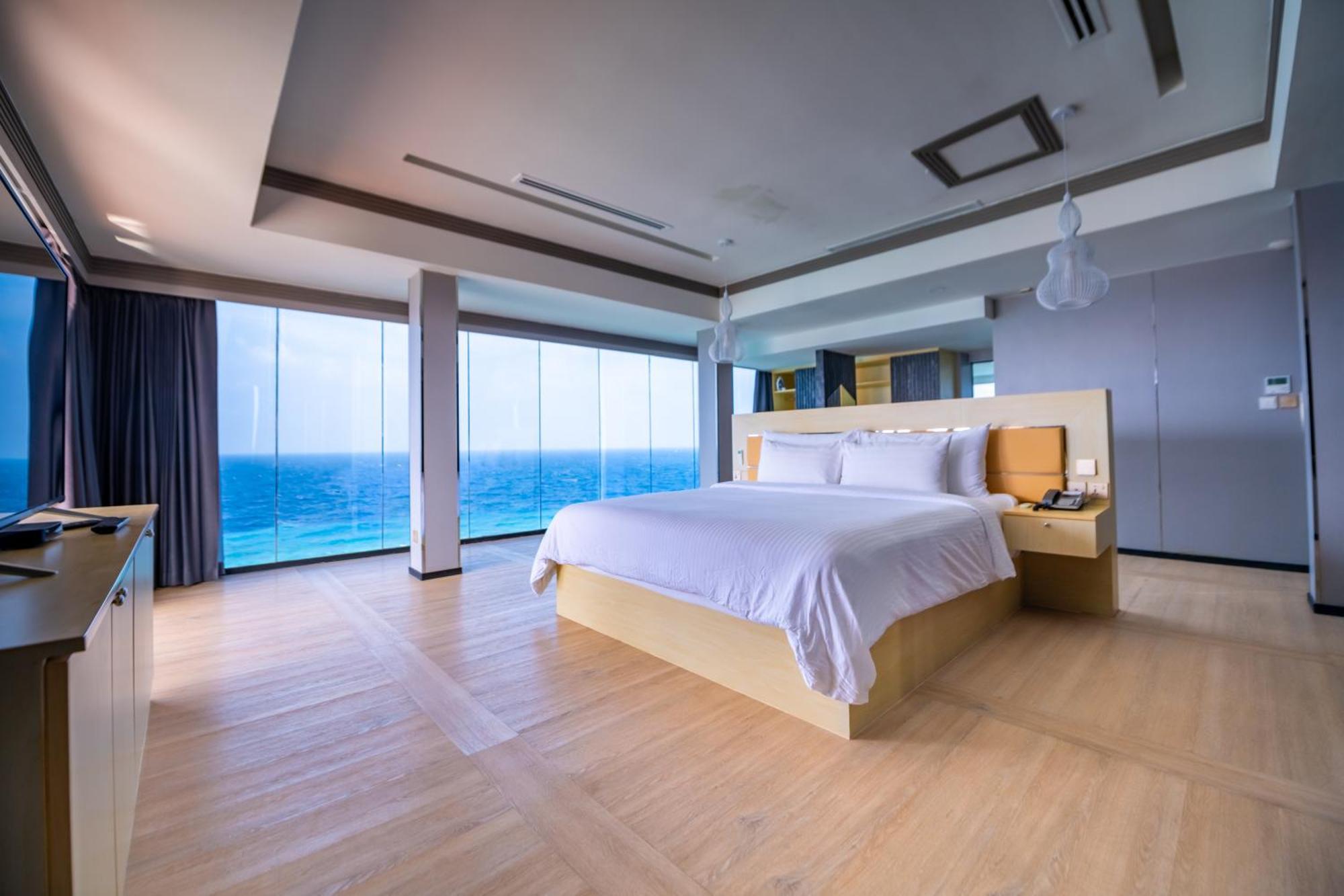 Swarn By Hawks Hotels Kamadhoo Exterior foto